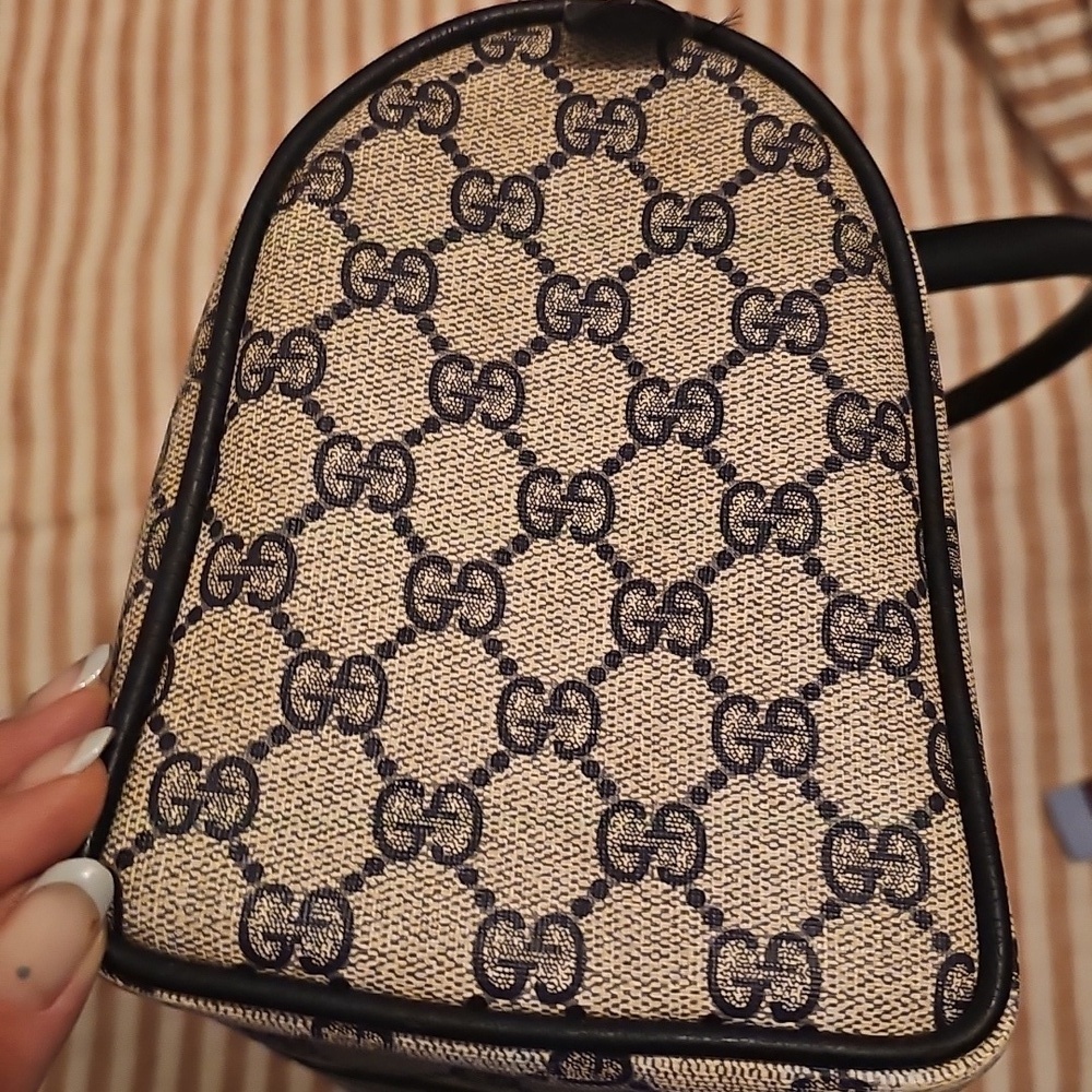Gucci Vintage Mini Monogram Sherry Duffle - Picture 11 of 14